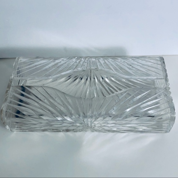 Rare 1950s Wilardy Lucite Tissue Box Clear Cut Carvings Design - Picture 7 of 11